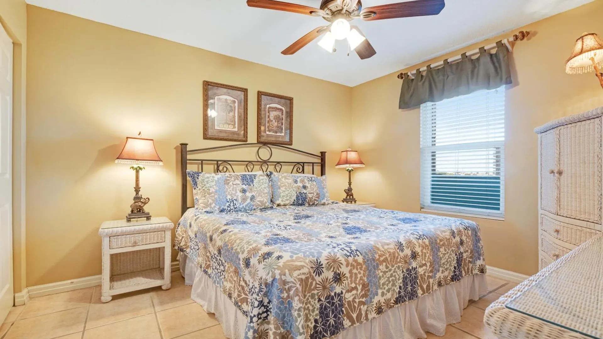 Pelican Pointe Destin 0*,